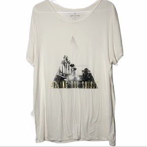 AEO White Chasing The Sunset Soft & Sexy T Shirt